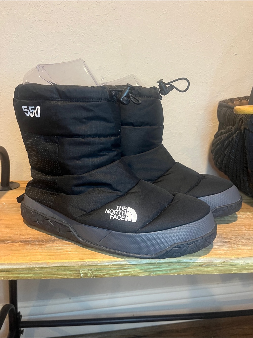 The North Face Women’s Nuptse Après Booties in black size 9 NWOB